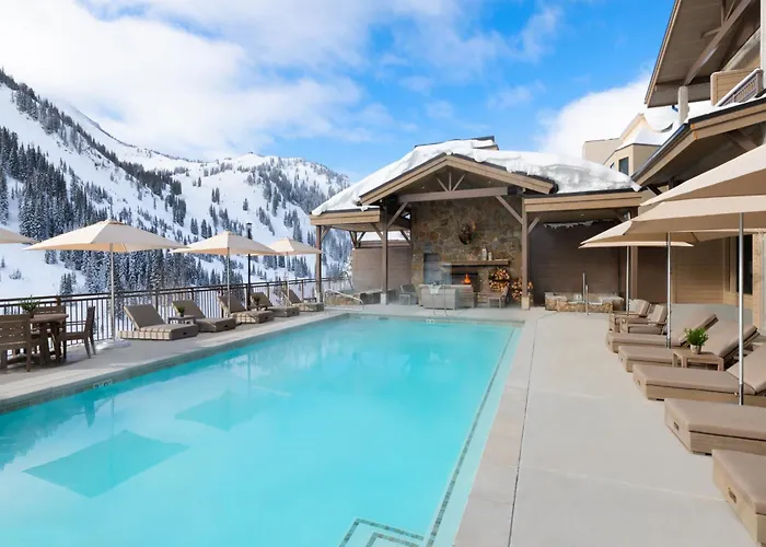 The Snowpine Lodge